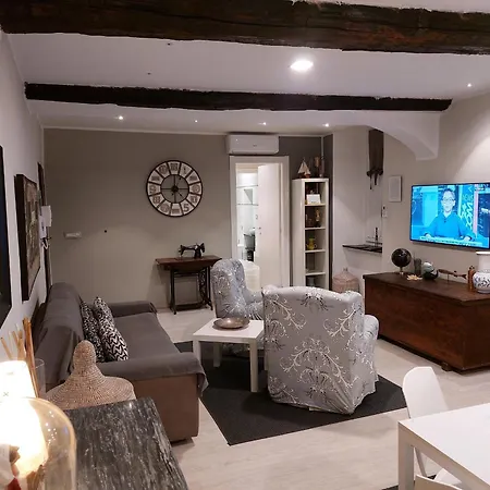 Piazzetta La Maddalena Apartamento