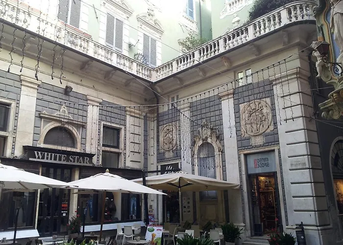 公寓 Piazzetta La Maddalena 萨沃纳