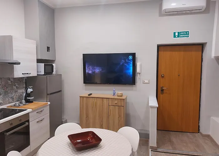 Piazzetta La Maddalena *