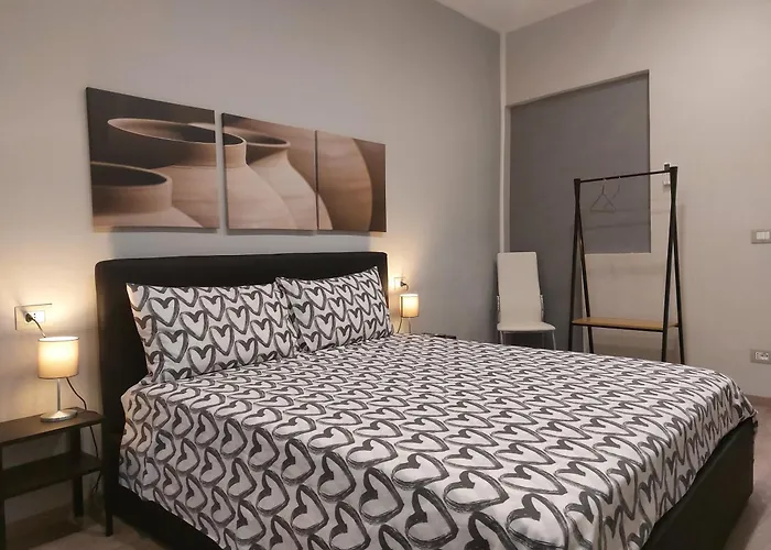 Piazzetta La Maddalena 公寓 *